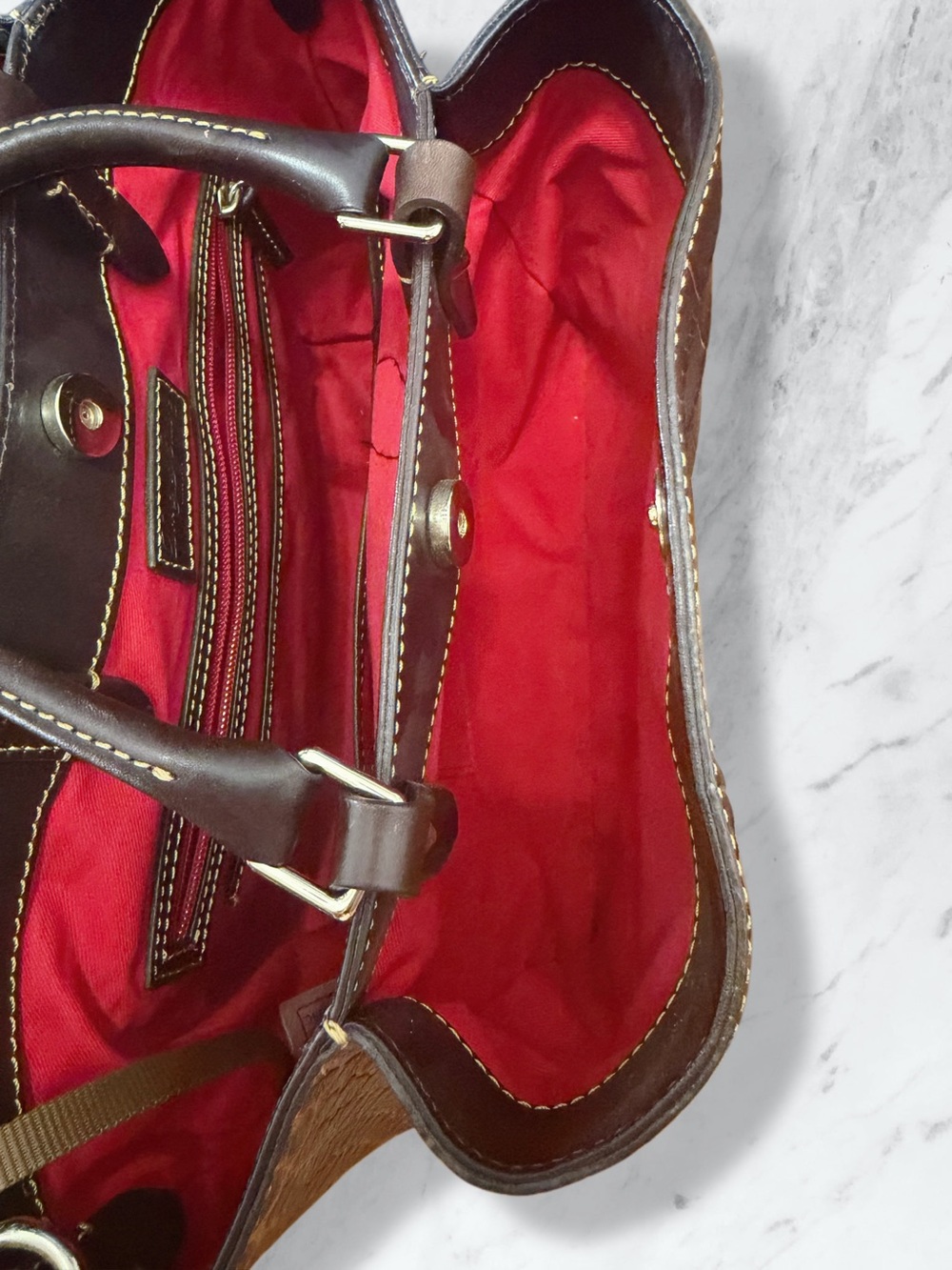 Dooney & Bourke Croc-Embossed Brown Leather Shopper with Red Interior - Picture 2 of 7